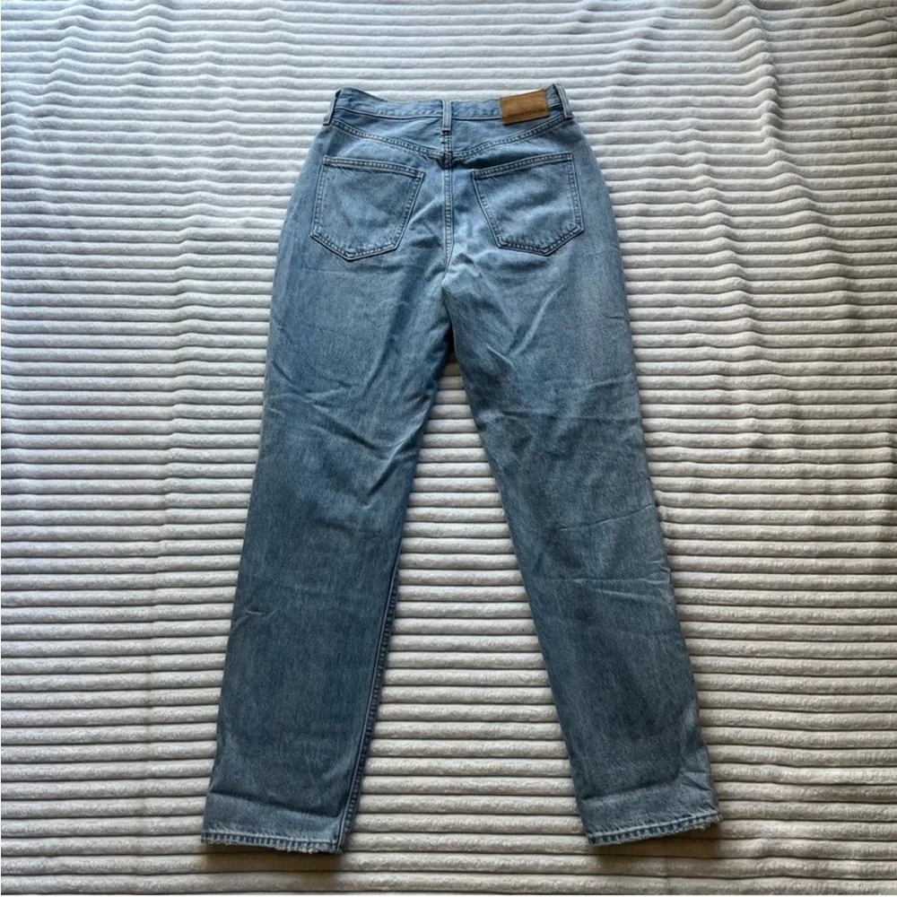 Aritzia Denim Forum Loose Boyfriend Jeans - Picture 6 of 13